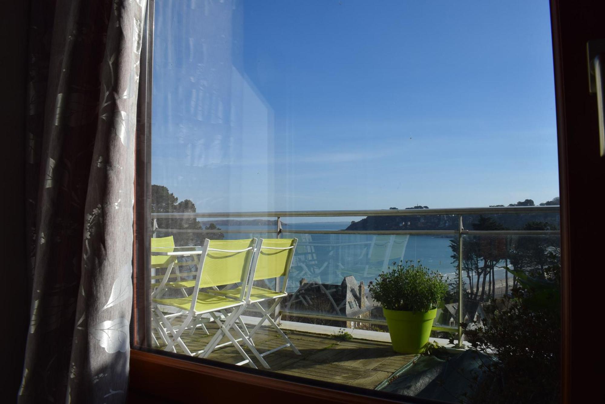 Appartement 2-4 Pers Vue Mer Exceptionnelle Avec Terrasse A Perros-Guirec - Ref 908 Exterior photo
